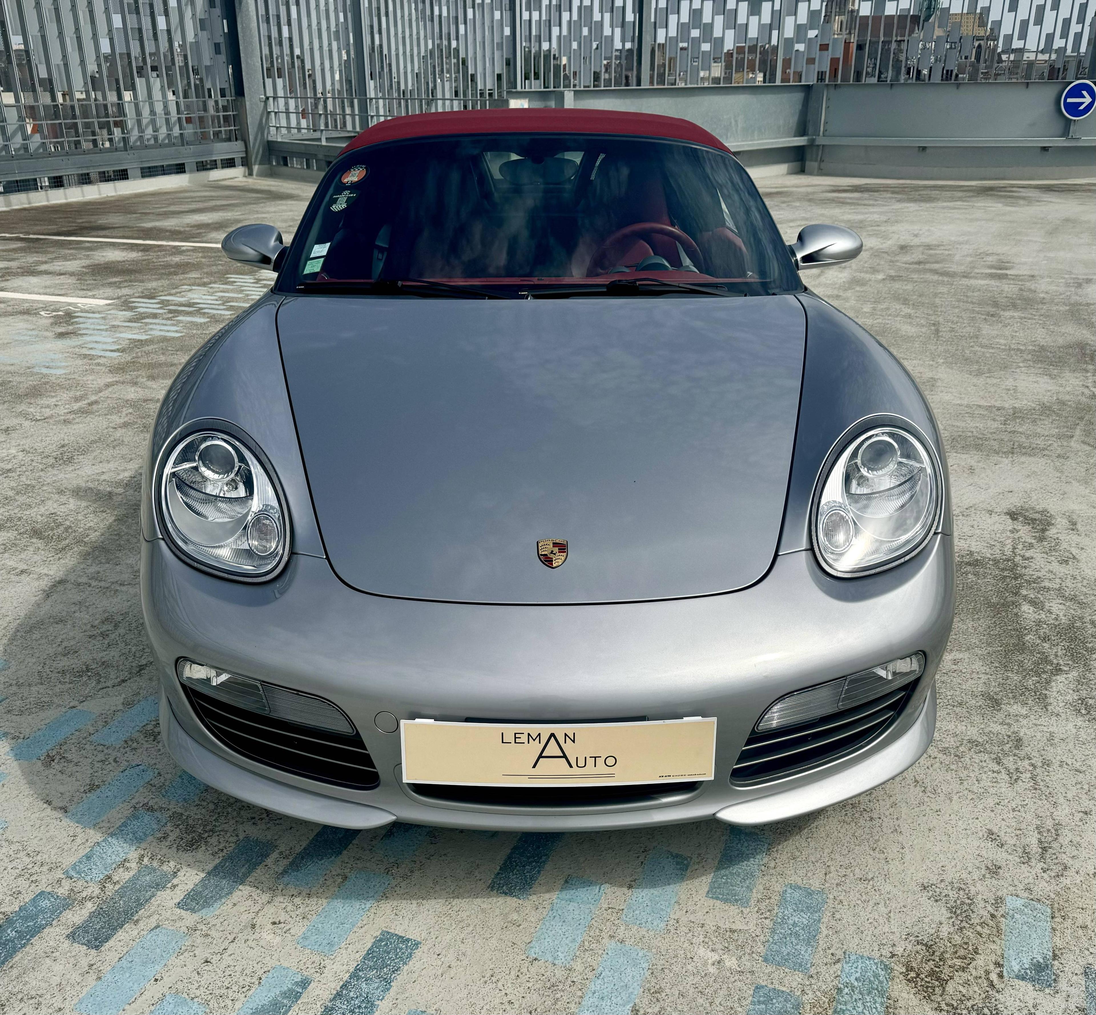 PORSCHE BOXSTER