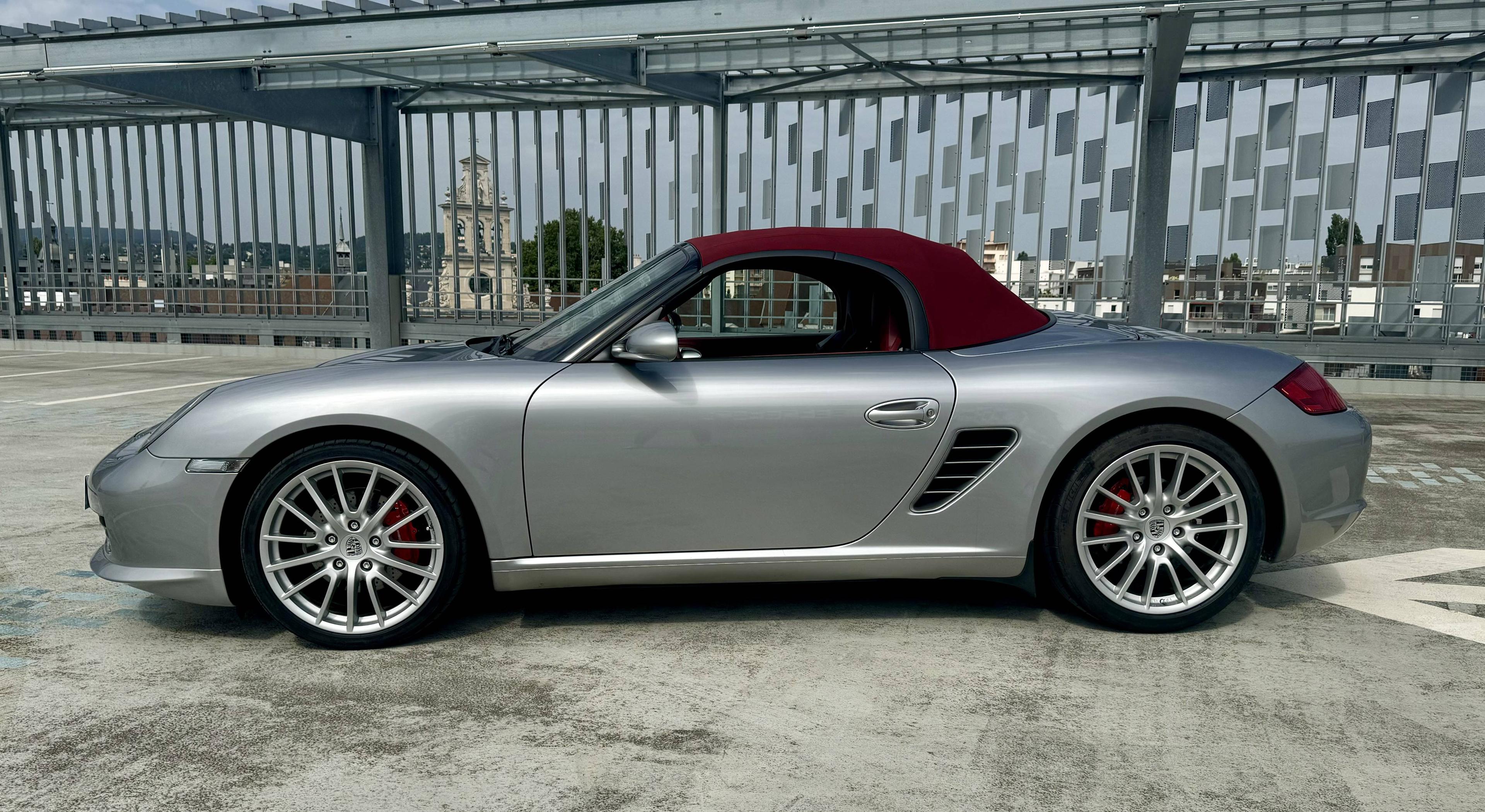 PORSCHE BOXSTER