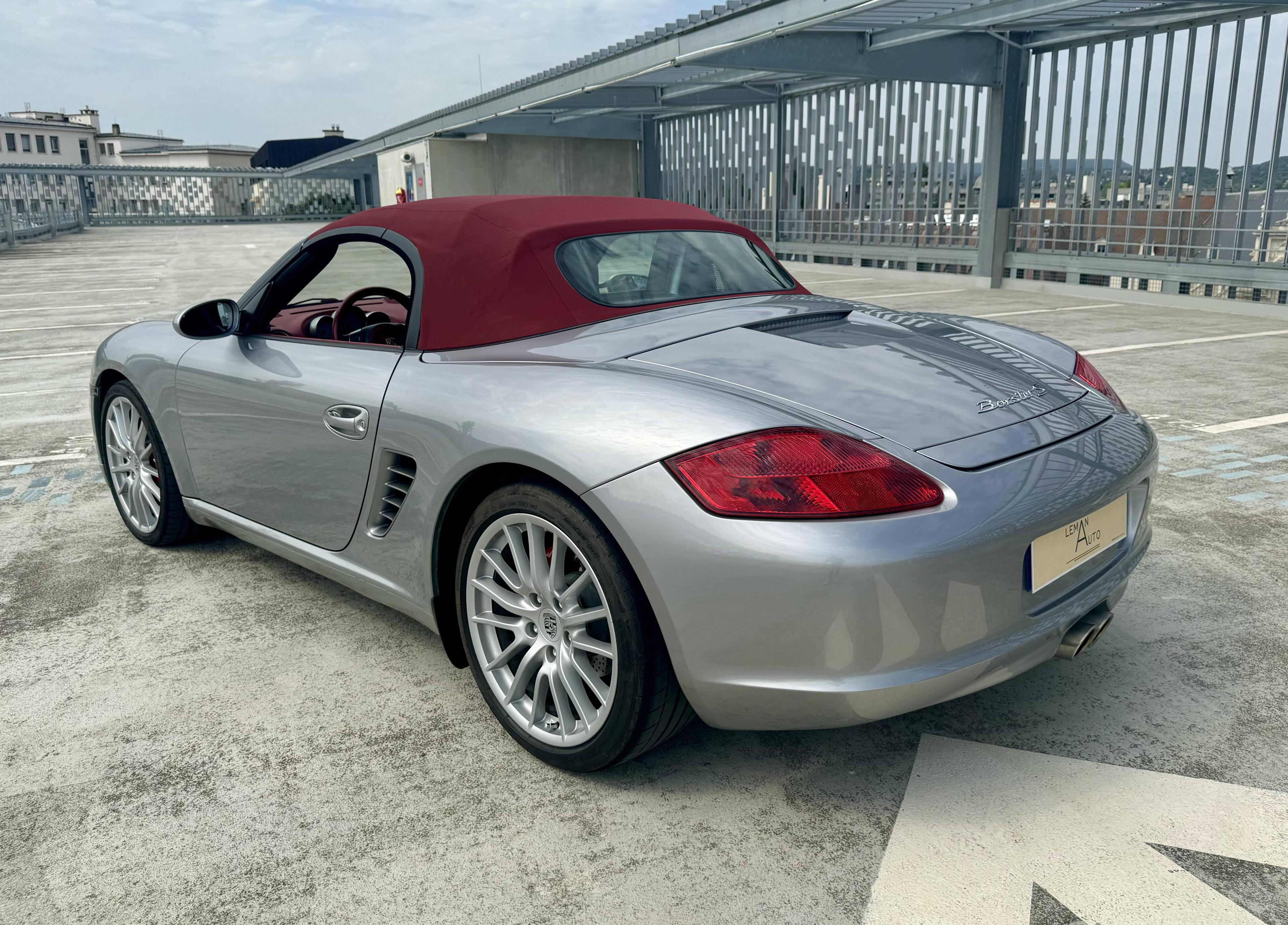 PORSCHE BOXSTER