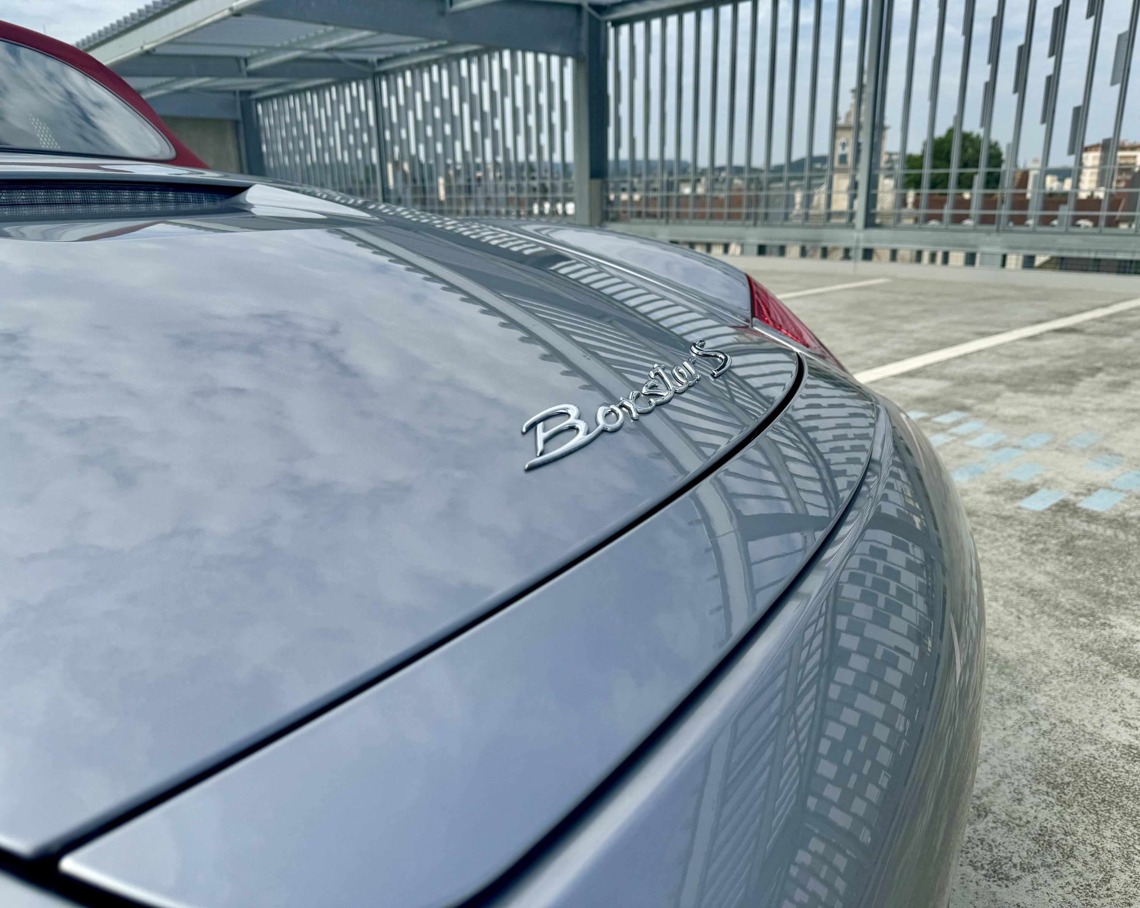 PORSCHE BOXSTER