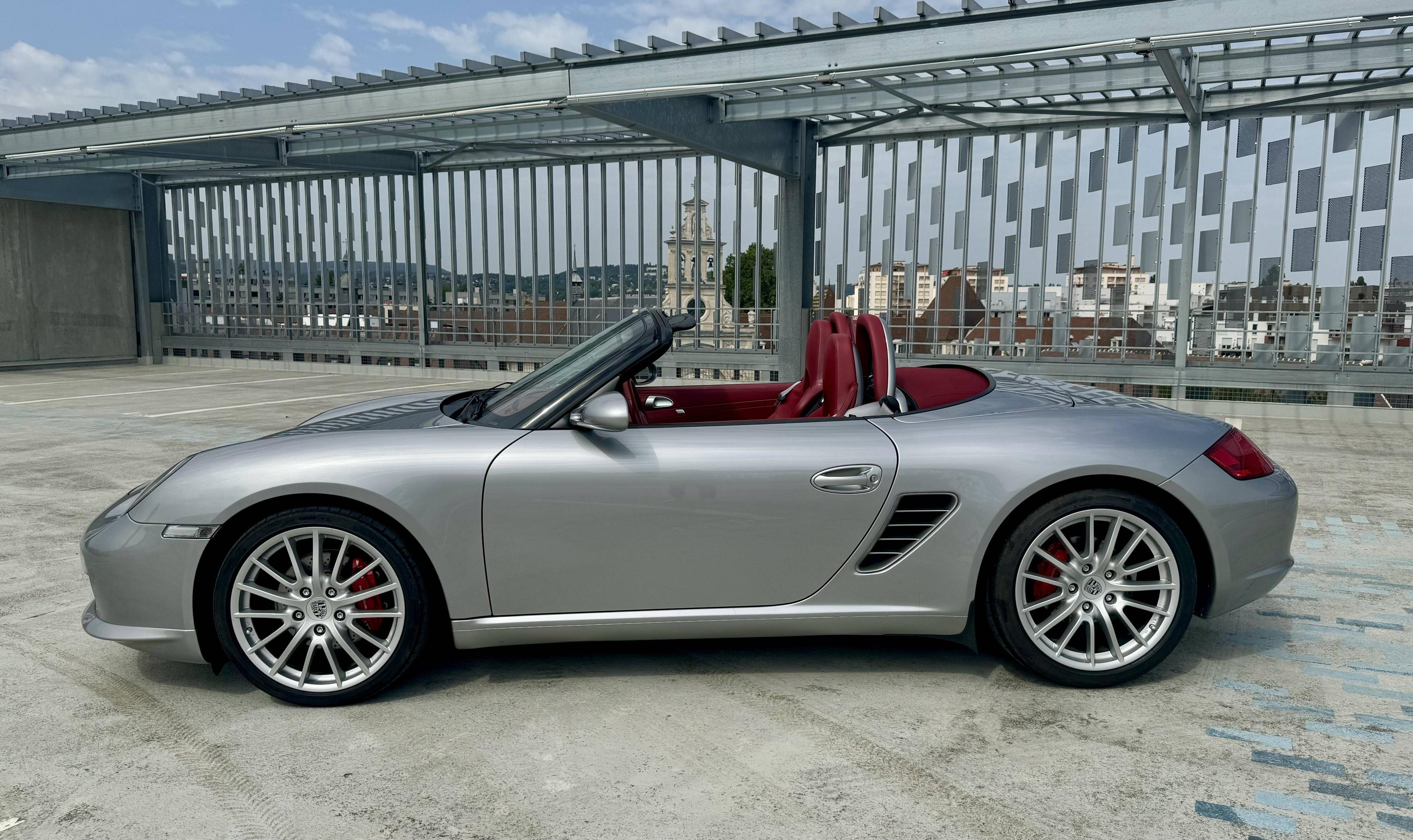 PORSCHE BOXSTER