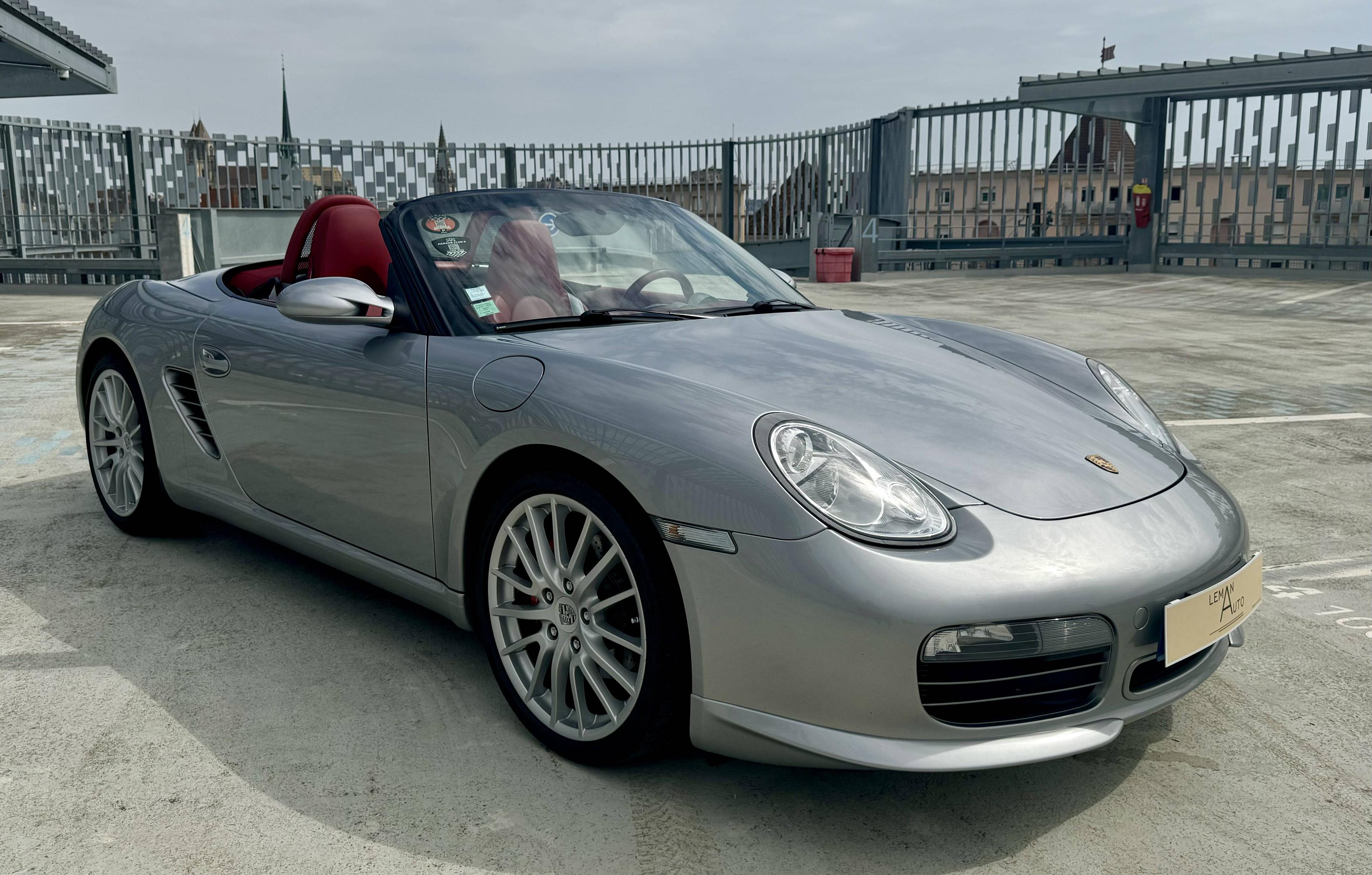 PORSCHE BOXSTER