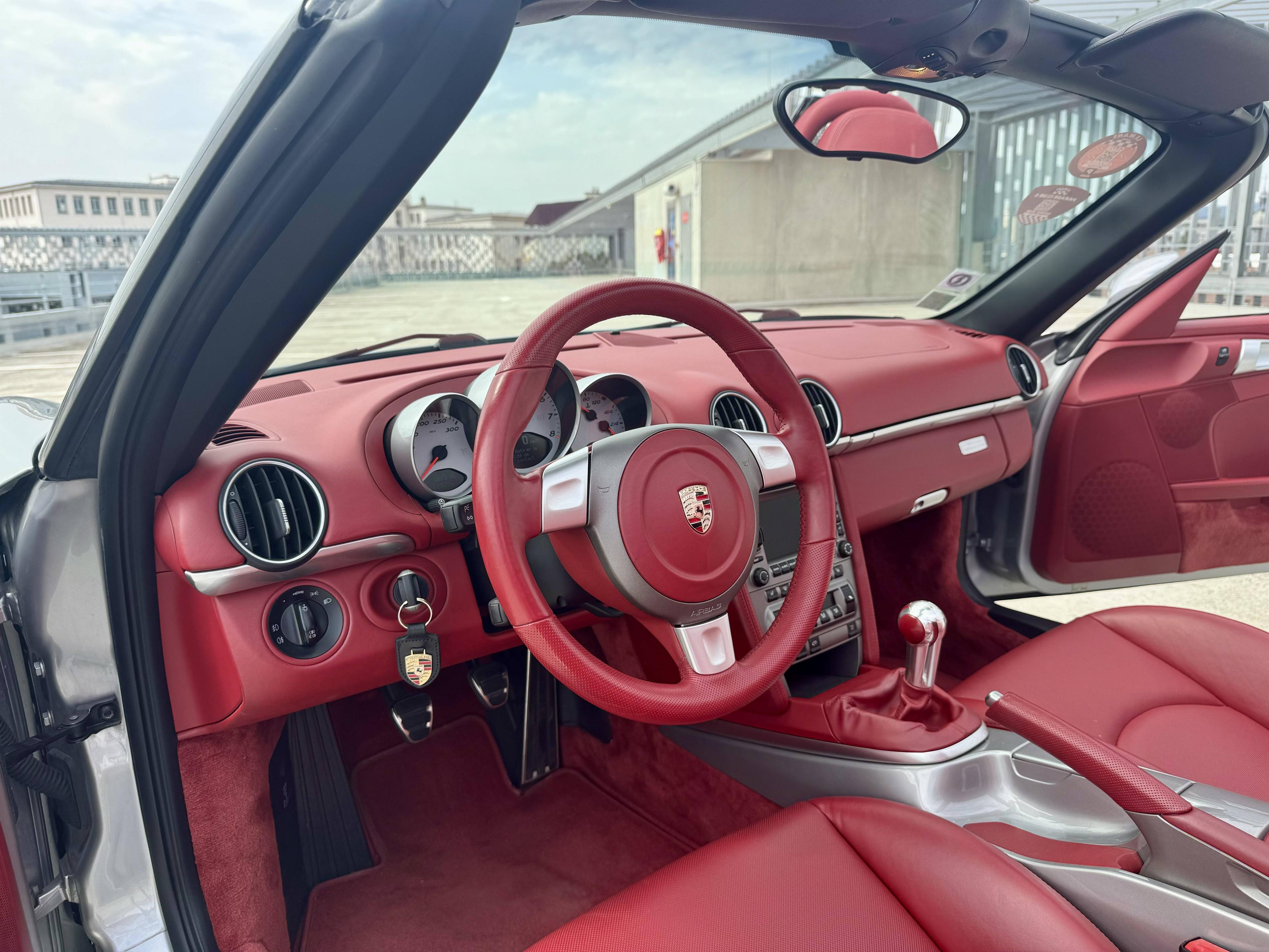 PORSCHE BOXSTER
