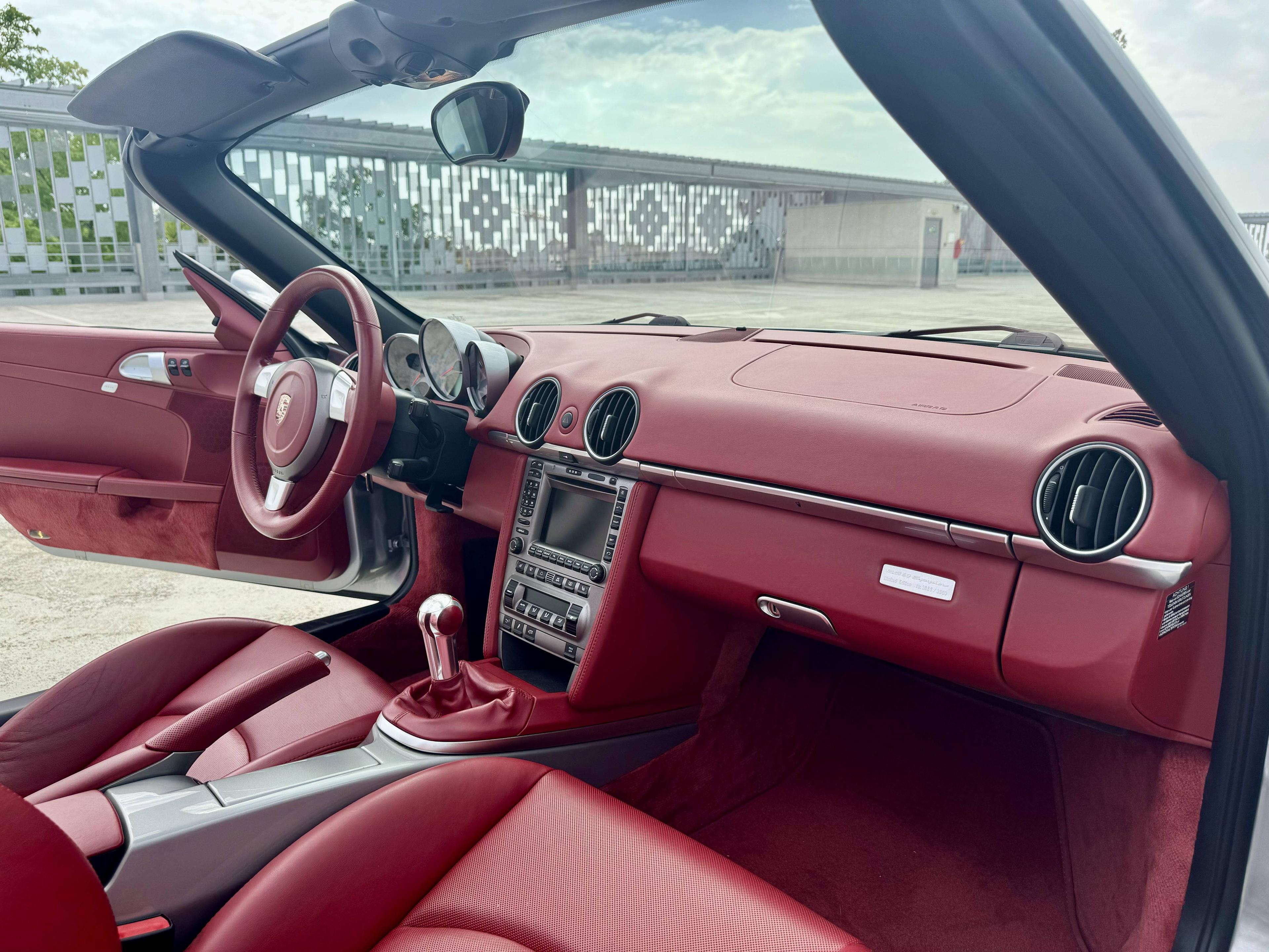 PORSCHE BOXSTER