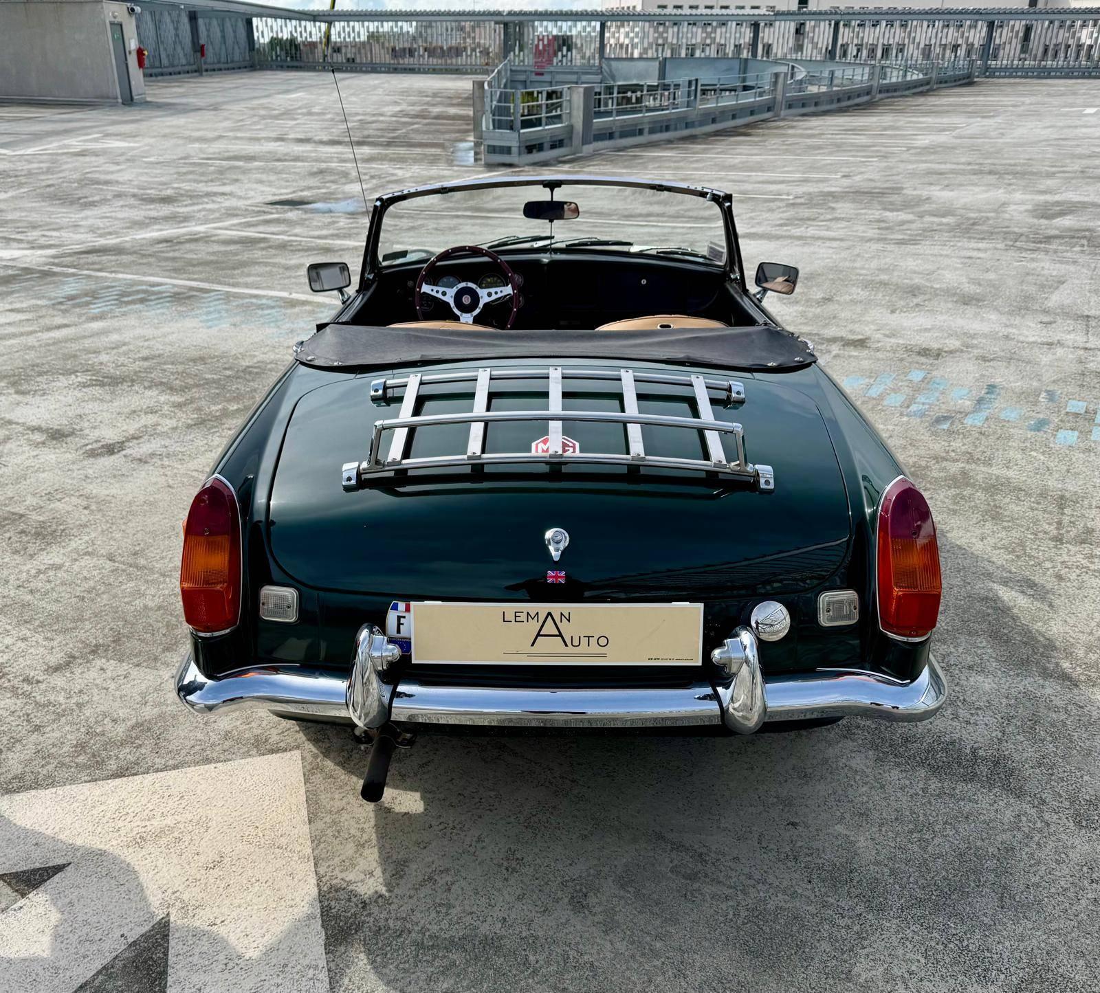 MG B